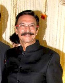 Suresh Oberoi - Wikiunfold
